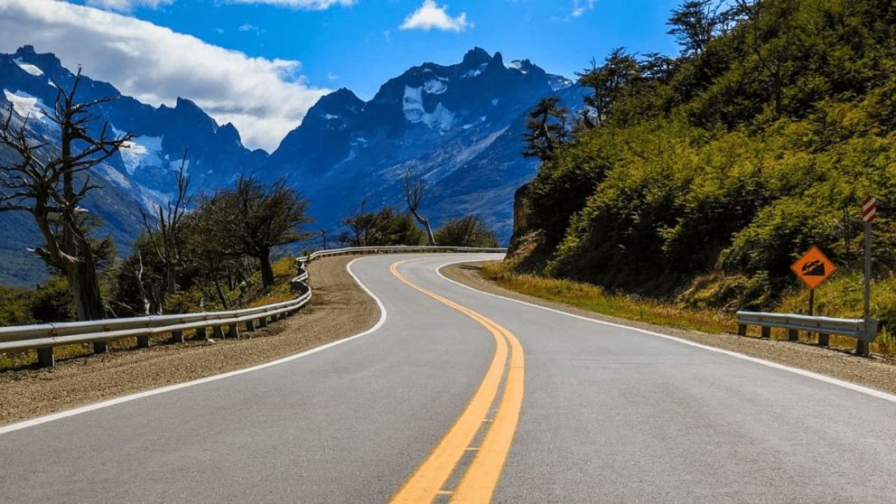 A principios de octubre se hará la apertura de sobres para conocer las ofertas que llevarán a cabo la privatización de rutas nacionales