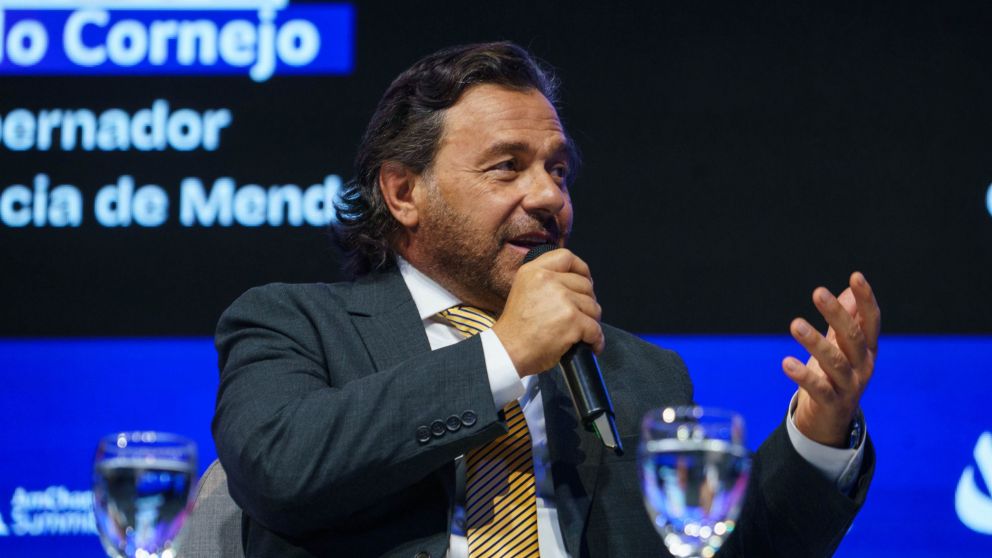 Gustavo Sáenz pidió a Nación suspender planes a extranjeros y destinar los fondos a jubilados y discapacitados.