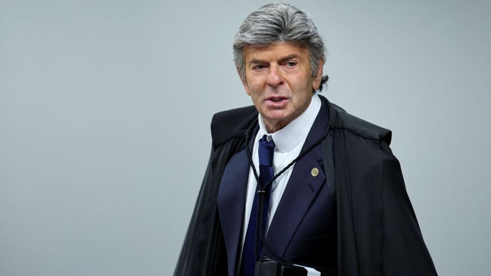 Para Fux, las defensas no contaron con tiempo suficiente para analizar el enorme volumen de pruebas colectadas