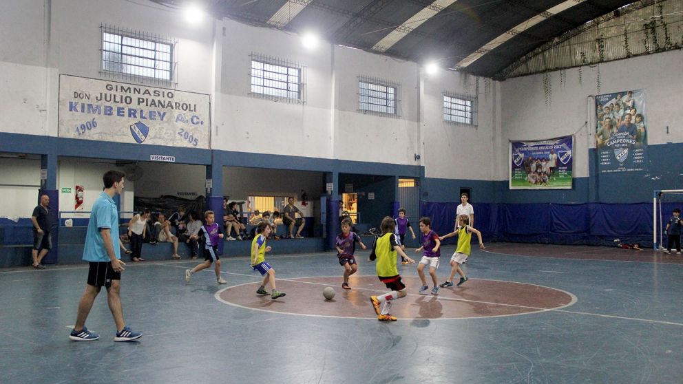 Los clubes de barrio deberán reinscribirse para seguir recibiendo subsidios energéticos