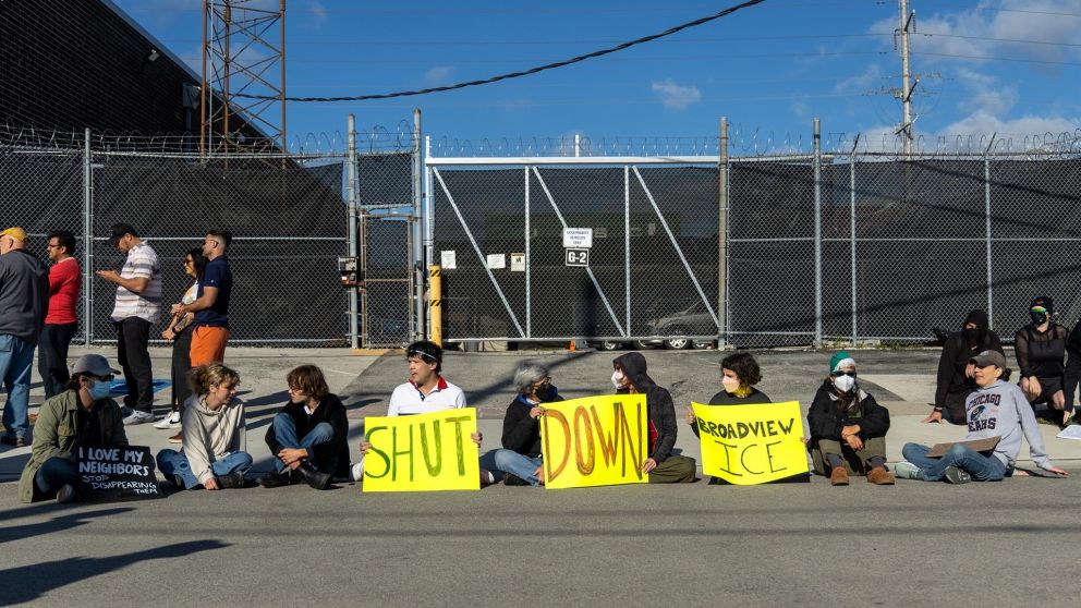 redadas migratorias en chicago: el plan del gobierno de trump que genera controversia