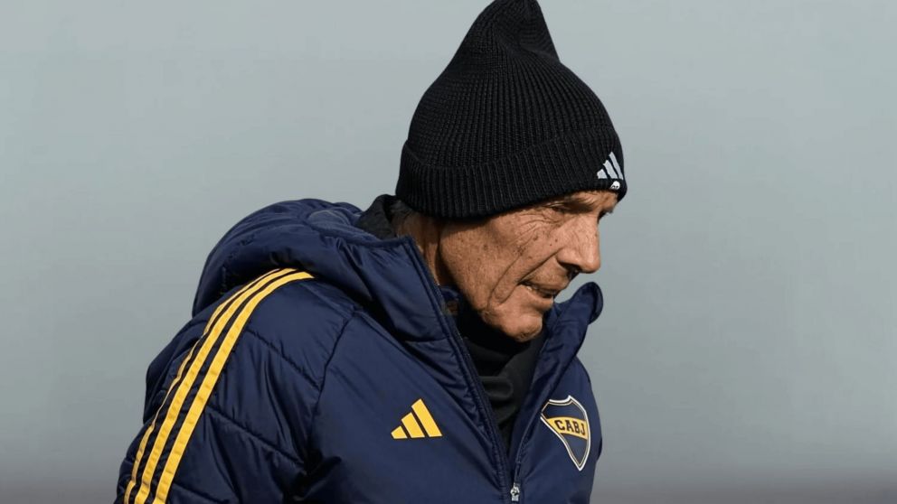Miguel Ángel Russo mete mano en el once de Boca.