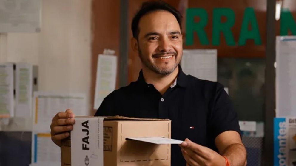 Juan Pablo Valdés sacaba más de 50% de los votos