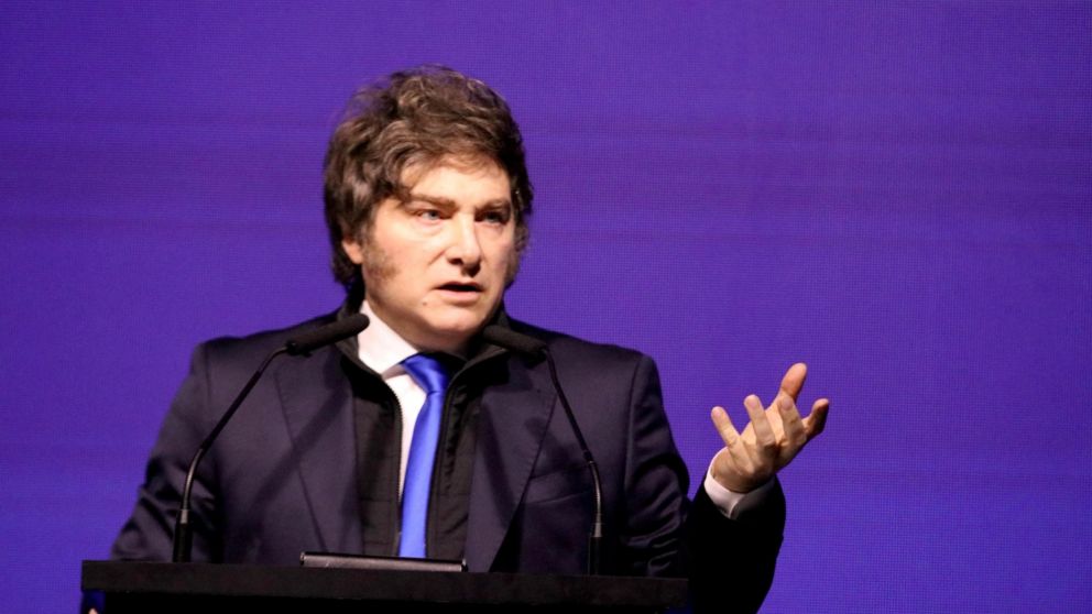 Javier Milei disertó ante empresarios en el Council of the Americas.