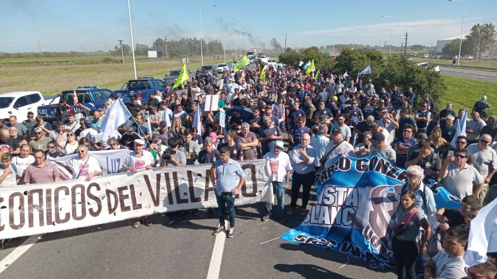 La crisis impacta en el polo industrial y gran parte de la comunidad de Villa Constitución