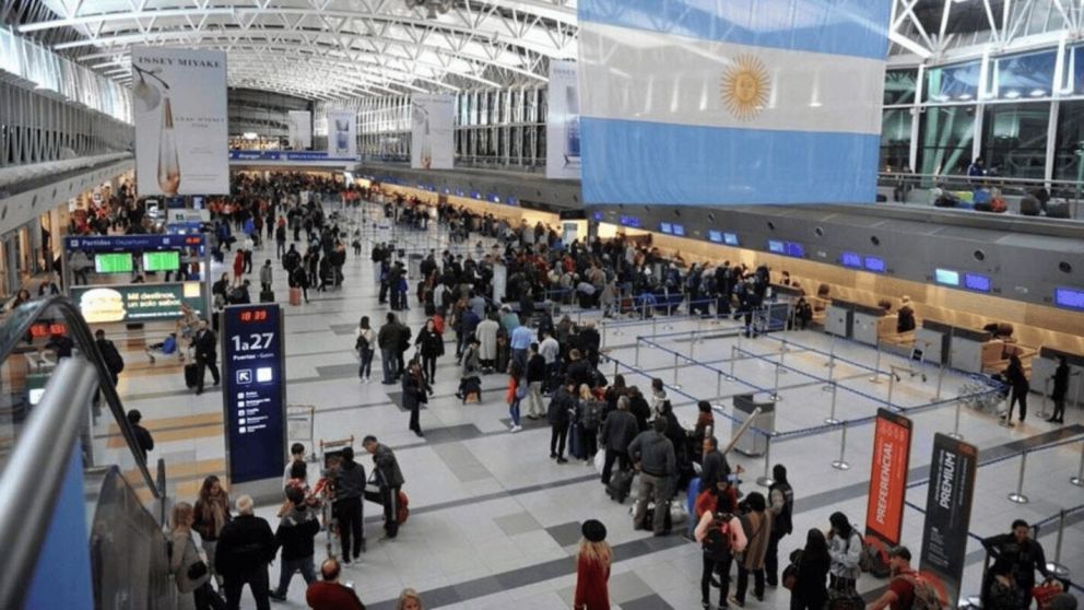 Reforma política migratoria en Argentina