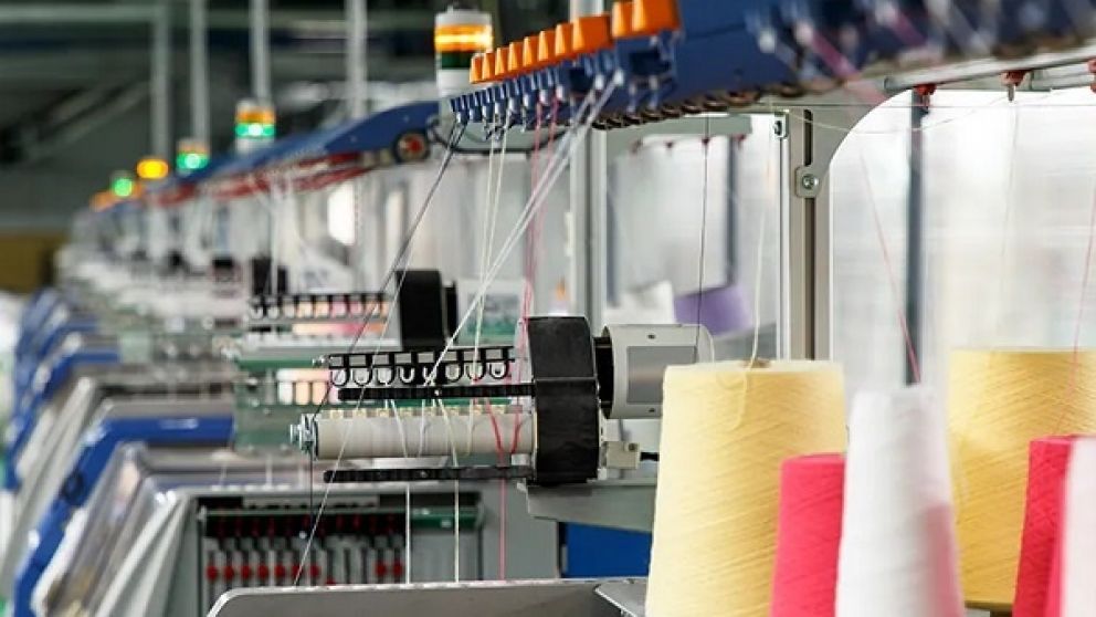 La mitad de las compañías redujo la producción