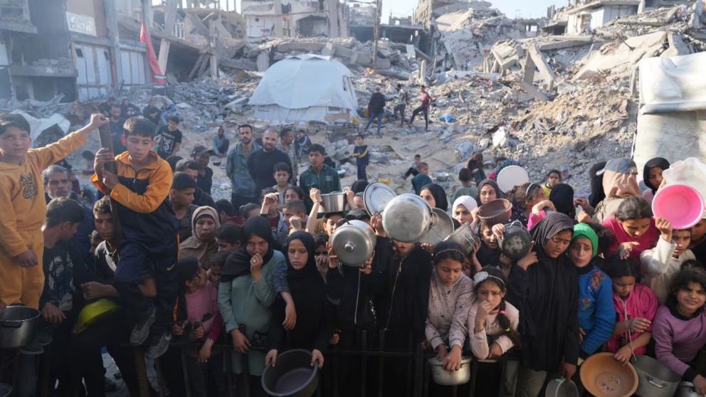 Más de 100 niños muertos