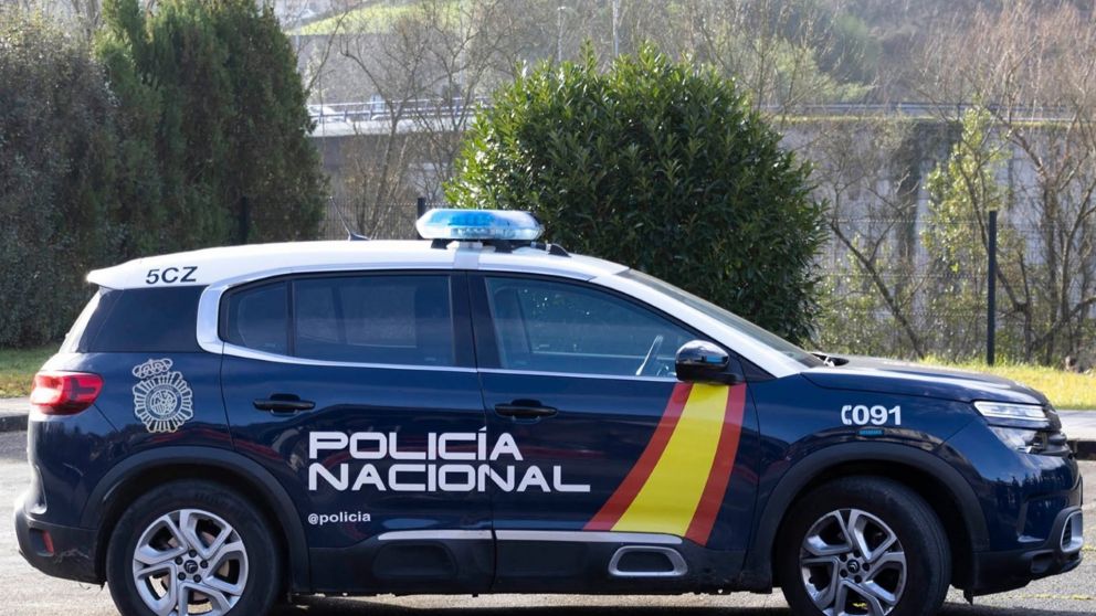 detienen a tres personas por estafa a jóvenes futbolistas extranjeros en españa