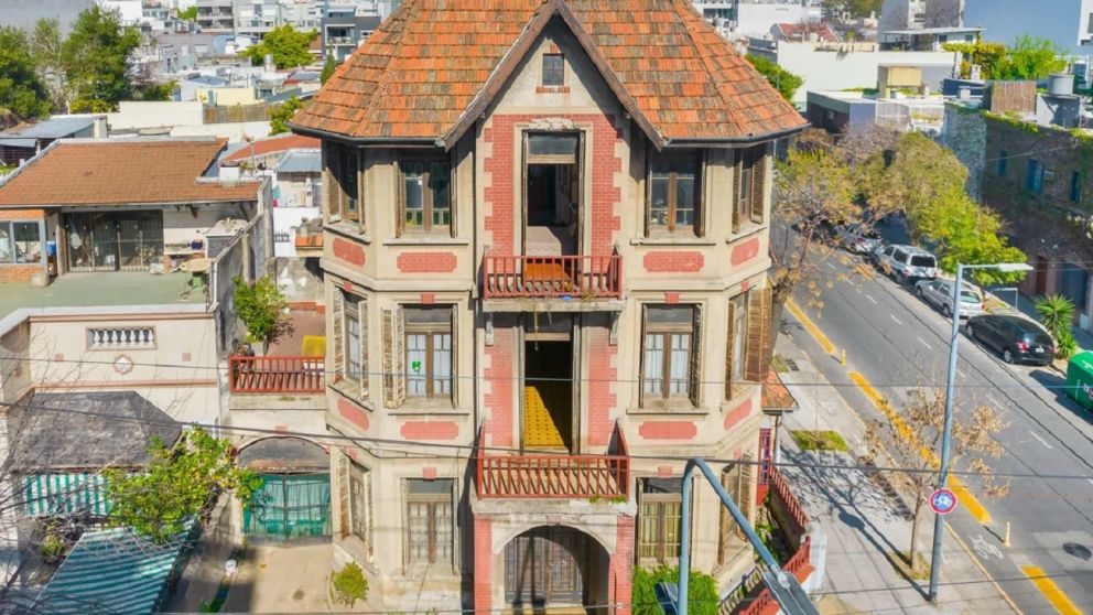 La casona m�s emblem�tica de Nu�ez con cartel de venta