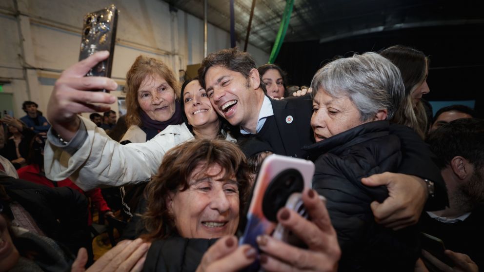 En Tandil, el gobernador Kicillof llamó a