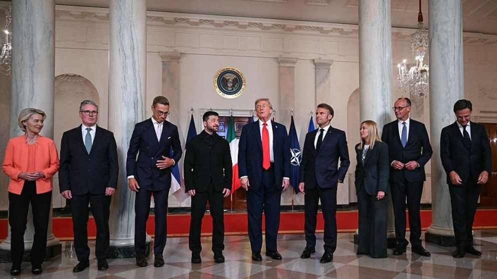 Trump recibió en la Casa Blanca a Zelenski y gran parte del liderazgo europeo