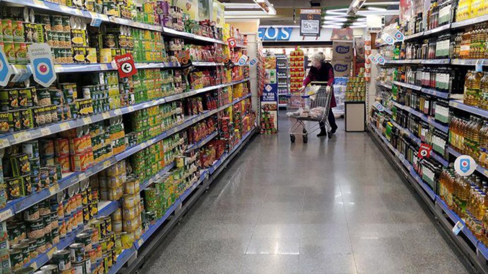 Las góndolas sufren por la baja del consumo masivo
