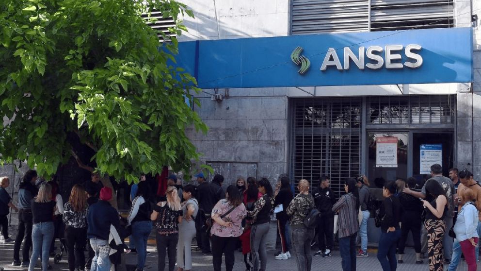 PNC recibirán la Compensación económica junto a los jubilados de Anses