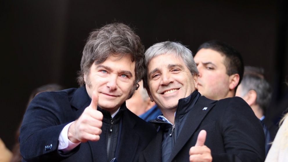 Javier Milei volvi� a elogiar a Luis Caputo por la cifra de inflaci�n.