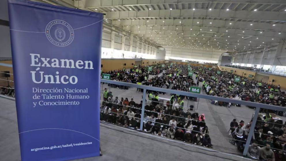 El Ministerio de Capital Humano confirm� c�mo ser� el nuevo sistema de validaci�n de t�tulos m�dicos extranjeros
