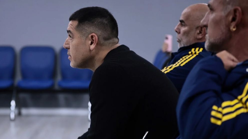 Boca vive la peor racha en sus 120 años de historia y Riquelme pateó el tablero
