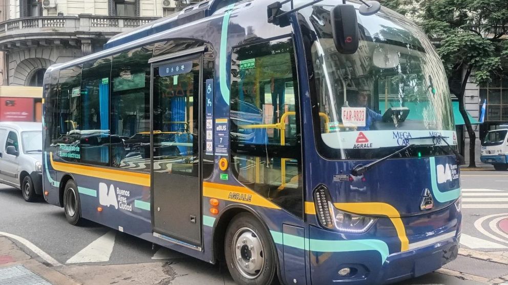 Los colectivos eléctricos ya están en funcionamiento en Capital Federal