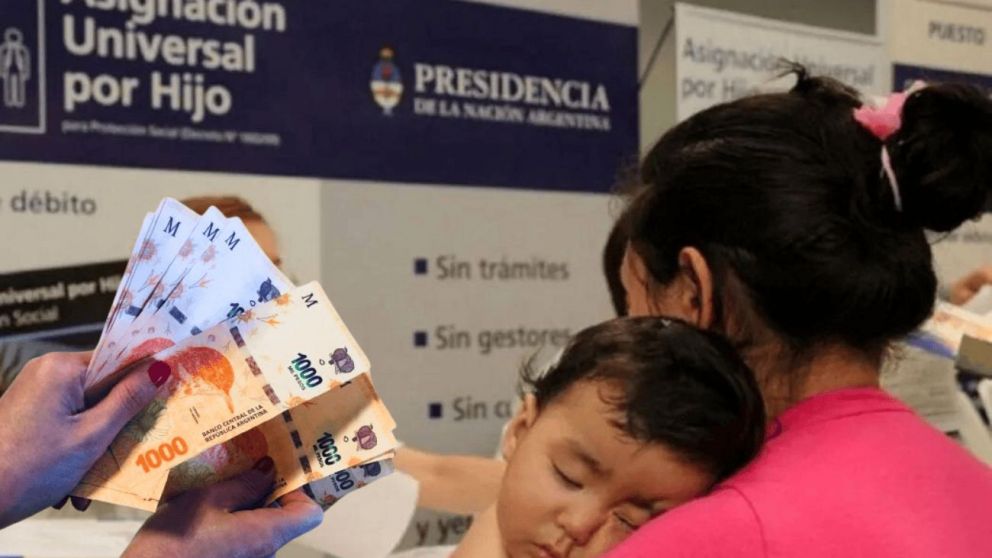 Pago único para la AUH: cómo pedirlo