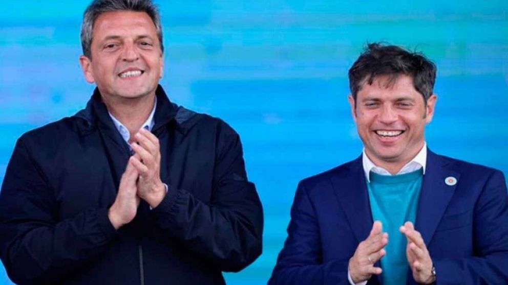 Kicillof y Massa se reunieron con intendentes que encabezaran las listas en la previa al inicio de la campa�a electoral.