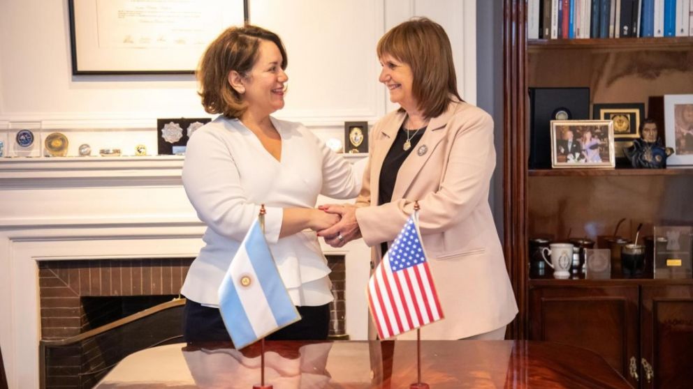 Bullrich recibió a Gómez