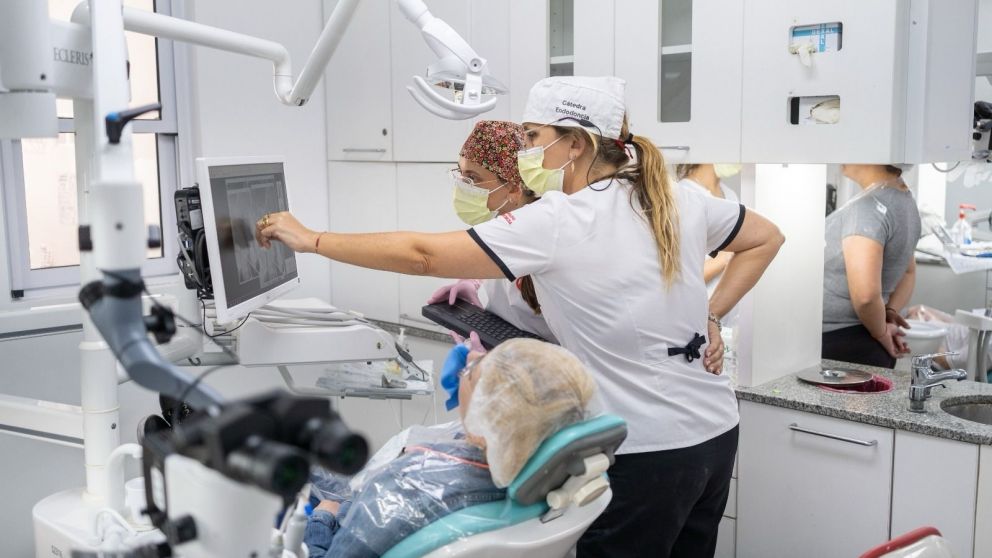 Dónde atenderse por una urgencia odontológica en CABA