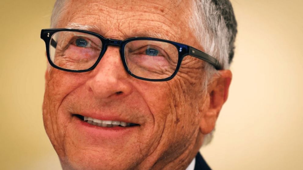 Bill Gates trabajó en la startup de su hija Phoebe por un día para aprender una importante lección