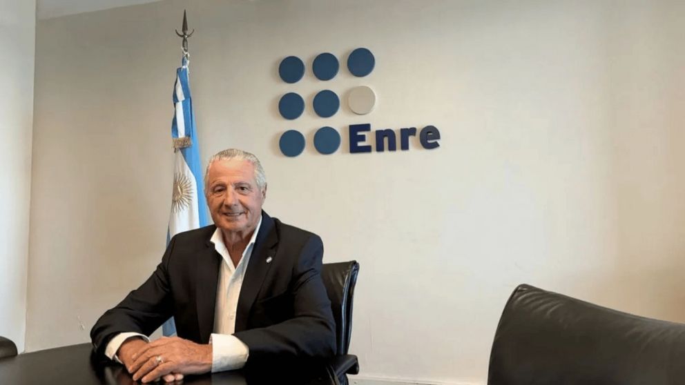 Quién es Osvaldo Rolando
