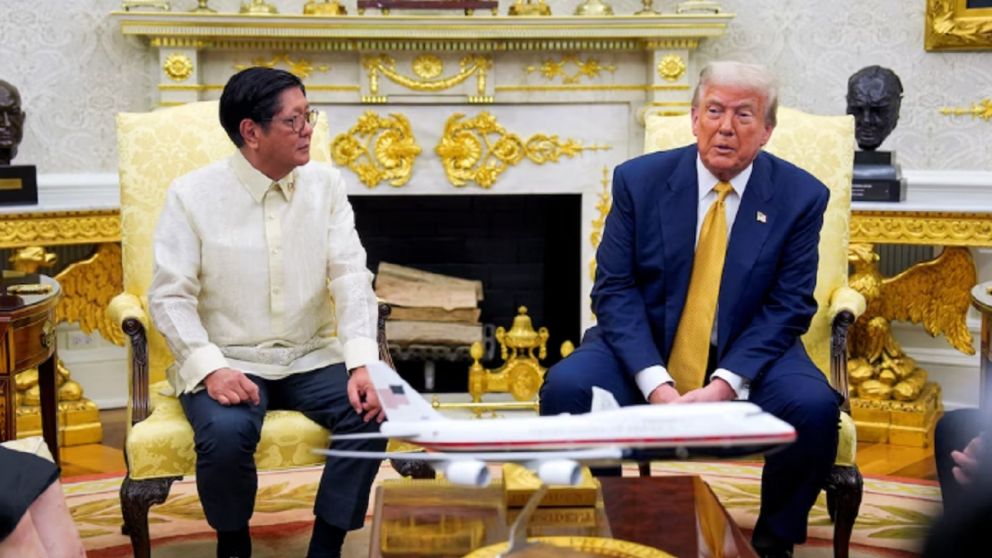 Trump habló de Powell en un encuentro con el presidente de Filipinas