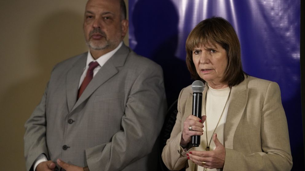 Bullrich dijo que no hay alertas pero sí monitoreo permanente