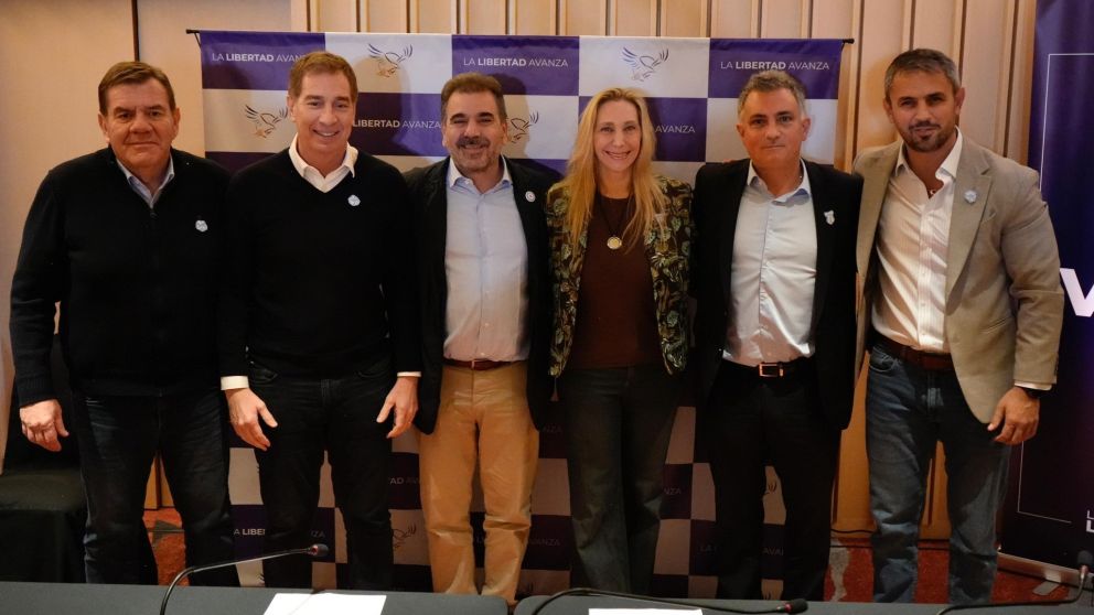 Karina Milei encabez� la presentaci�n del acuerdo entre La Libertad Avanza y el PRO en la provincia de Buenos Aires.