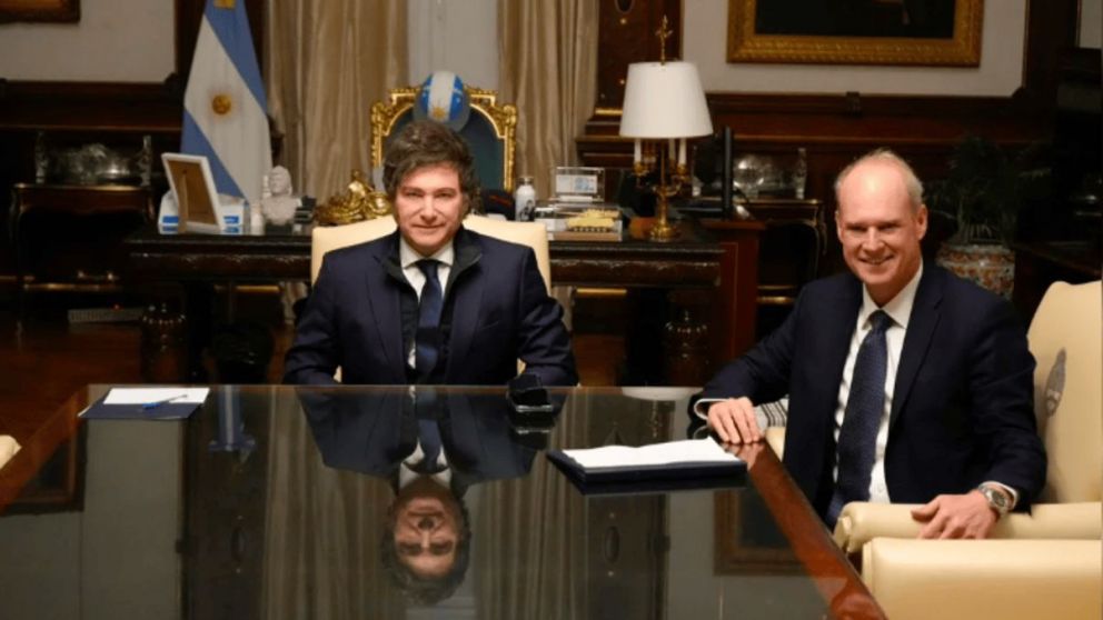 En la reunión "se intercambiaron visiones y abordaron temas vinculados a la evolución del crédito y desarrollo del sistema financiero"