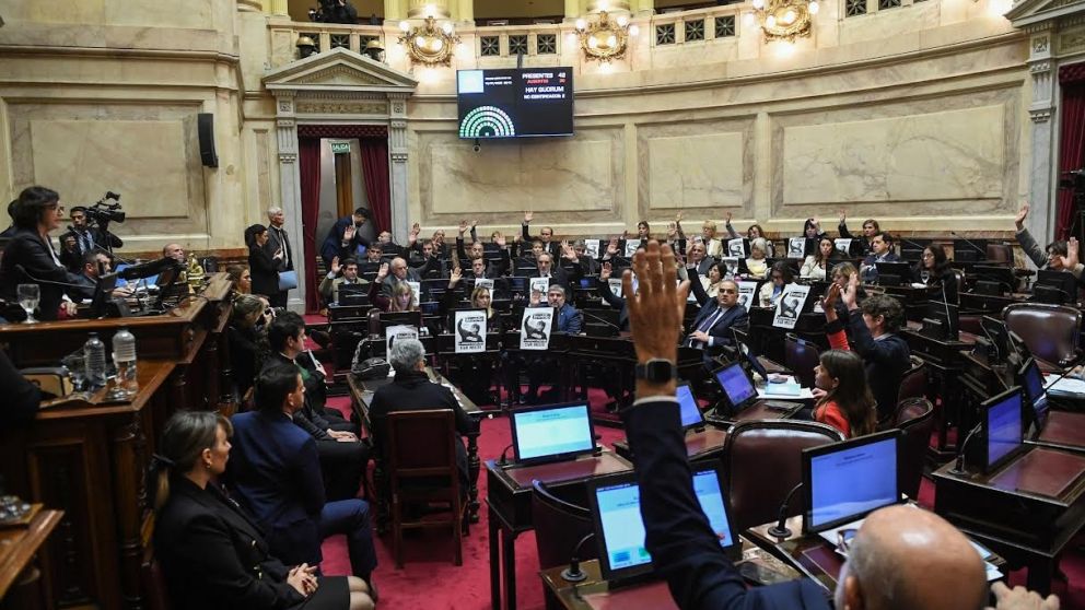 El Senado aprob� el aumento de jubilaciones, que eleva el haber m�nimo a $330.000 y el bono a $110.000