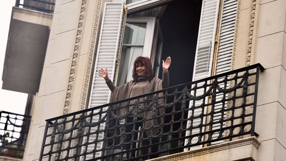 Revisan el monto total que Cristina Kirchner tiene que transferirle al Estado por la causa Vialidad: tiene 10 días de plazo para hacer efectivo el pago