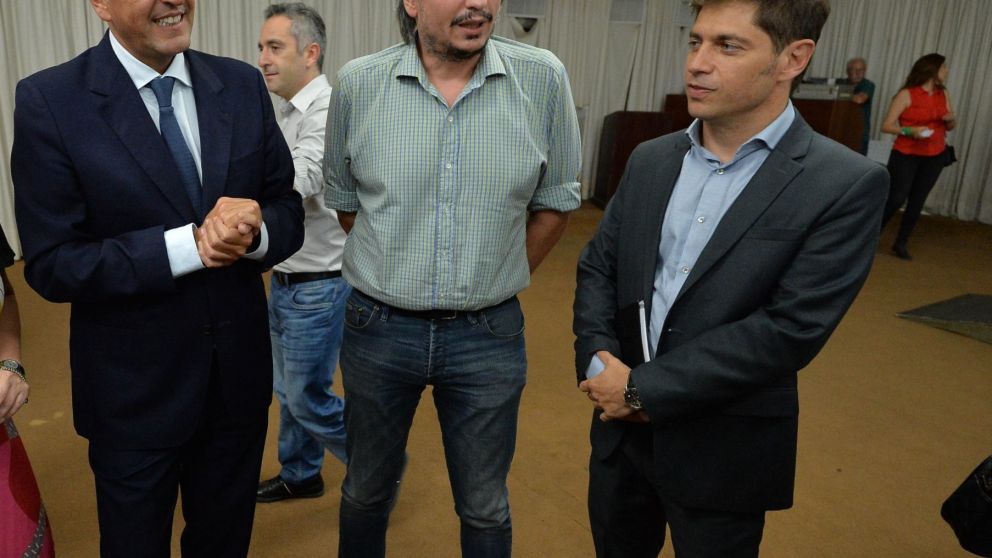 Fuerza Patria reúne mañana a la comisión que representa al Movimiento Derecho al Futuro, el PJ bonaerense y el Frente Renovador para comenzar a definir el armado de listas.