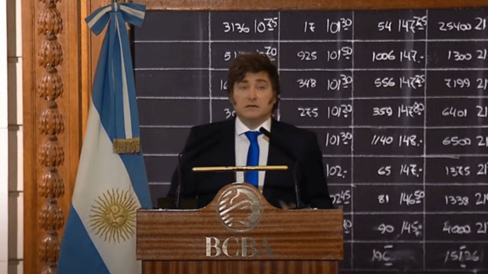El presidente Javier Milei dio un discurso en la Bolsa de Comercio.