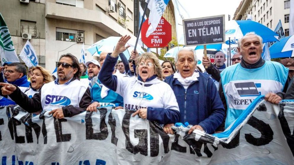 Desde el sindicato calificaron como "terrible" y "demencial" la decisión del Gobierno