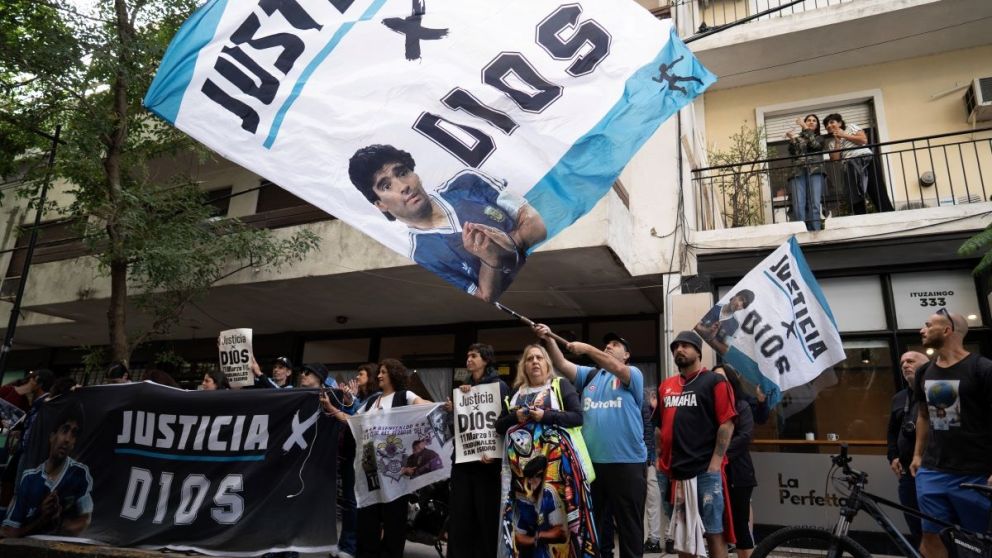 Maradona: "El juicio que no fue"