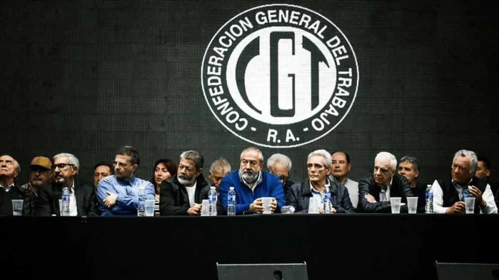 Para la CGT, el cierre de Vialidad Nacional se traduce en "incertidumbre sobre miles de puestos de trabajo y desidia respecto a nuestras rutas"
