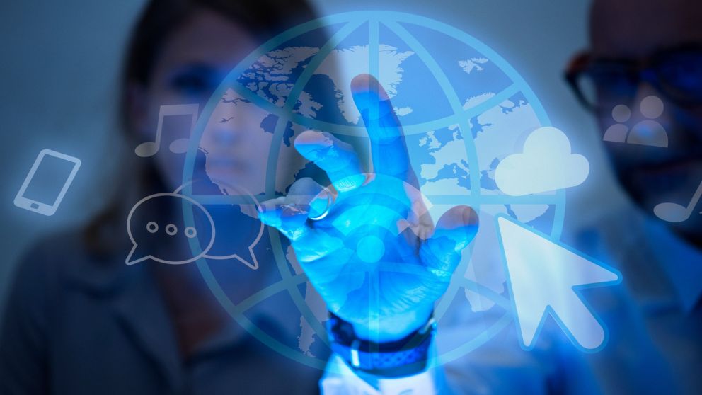 Dominar la tecnología cloud es una de las habilidades más demandadas. Una capacitación gratuita te abre las puertas al mercado laboral del futuro. (Freepik)