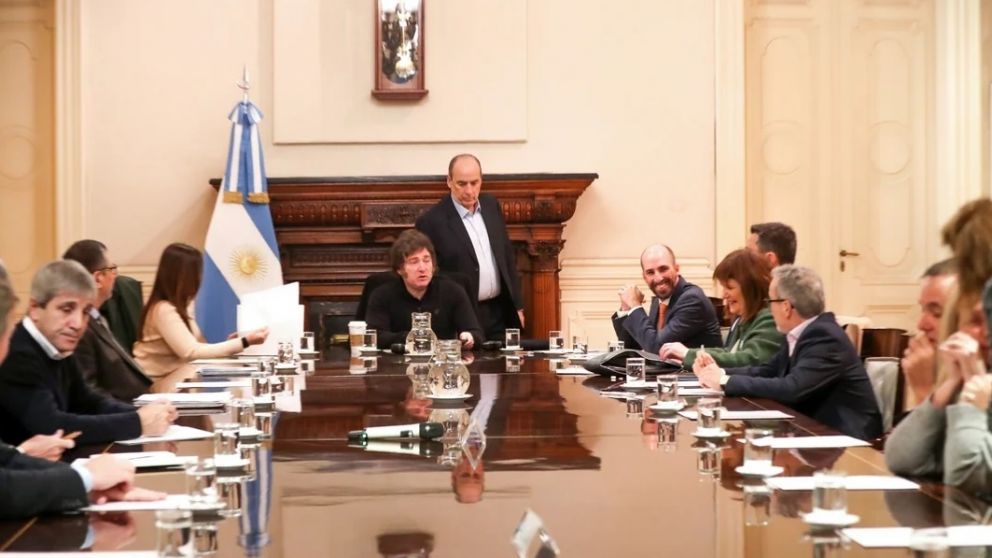 Milei reuni�n al Gabinete por la ma�ana para definir la estrategia