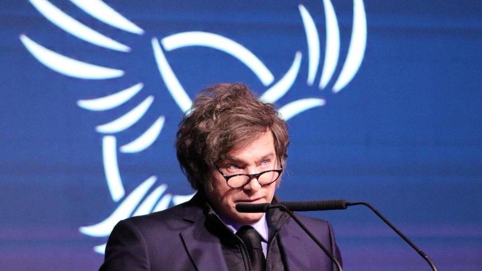 Javier Milei contra Kicillof