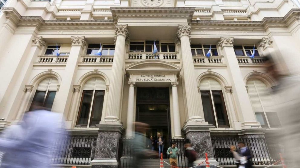 BCRA con dificultades para acumular reservas