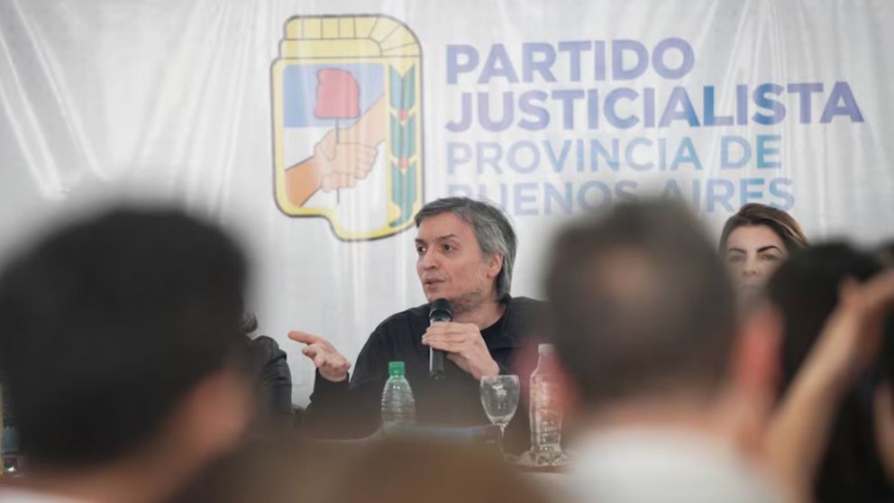 Máximo convoca a reunión de partidos aliados al PJ pero ningunea a Kicillof.