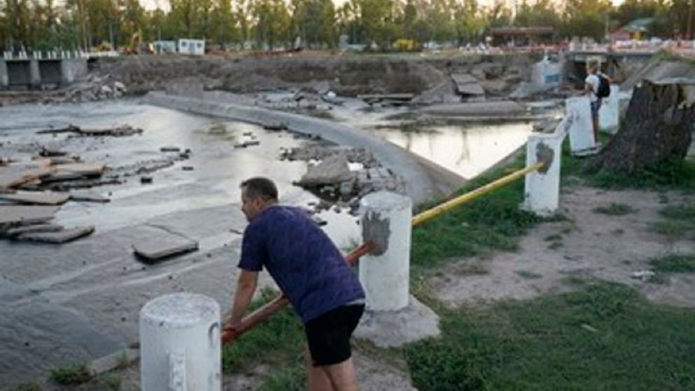 Duro rev�s del Gobierno para la reconstrucci�n de Bah�a Blanca