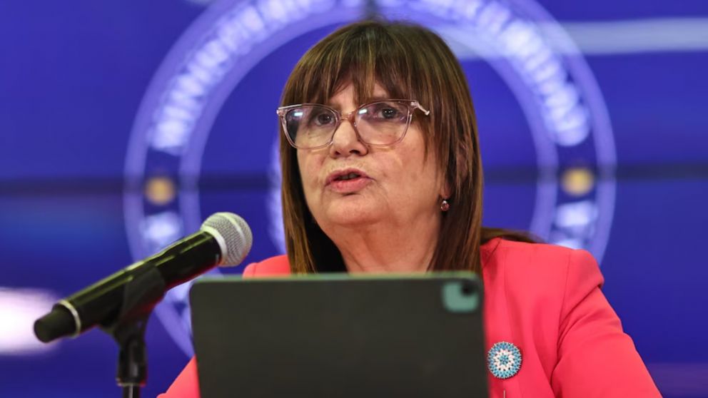 Patricia Bullrich presenta el nuevo esquema de la Policía Federal este martes en la sede de la Policía Montada, en la sede Cavia ubicada en Palermo