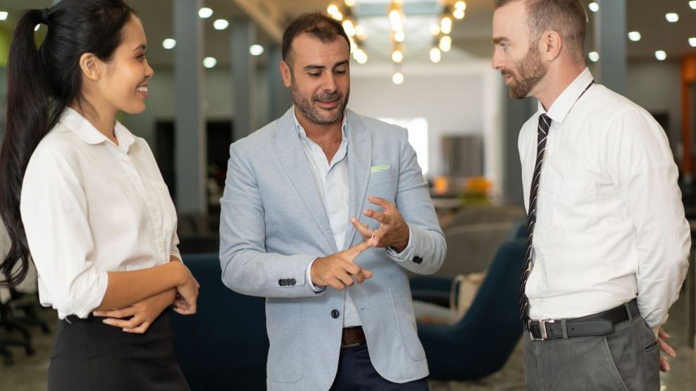 CEOs y CHROs (Freepik)