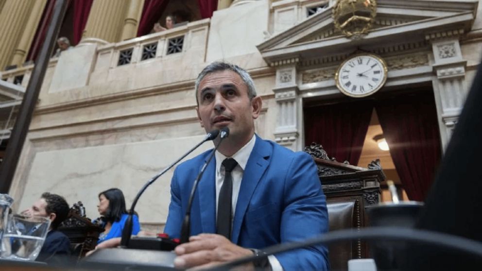 El Gobierno apura las negociaciones en el Congreso con el bloque de Pichetto y de los radicales disidentes