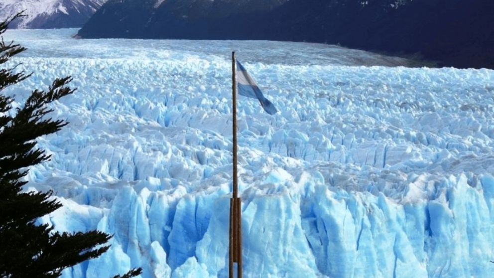 El Gobierno habilita la explotación de zonas glaciares