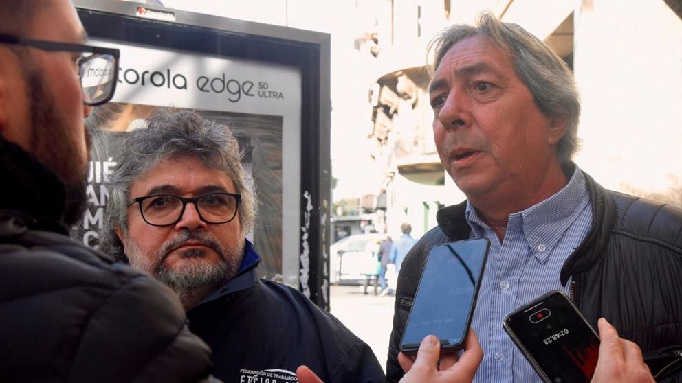Daniel Socci (Aceiteros San Lorenzo) y Daniel Yofra, titular de la federación